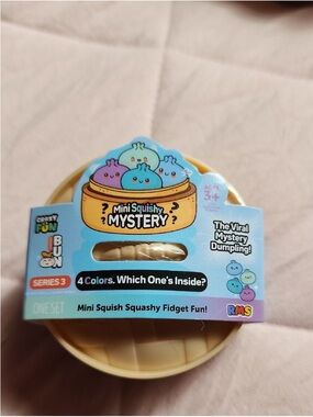 Mini Squishy Mystery Dumpling